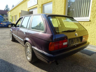 Illustration for article titled BMW E30 Touring for sale